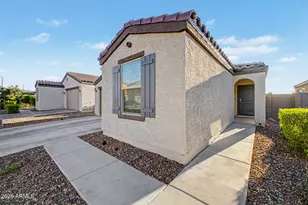 5830 S 23rd Dr, Phoenix, AZ 85041 - Photo 1