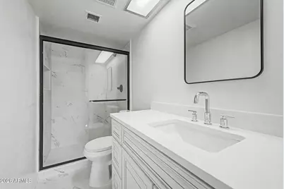 7809 W Monterey Way, Phoenix, AZ 85033 - Photo 21