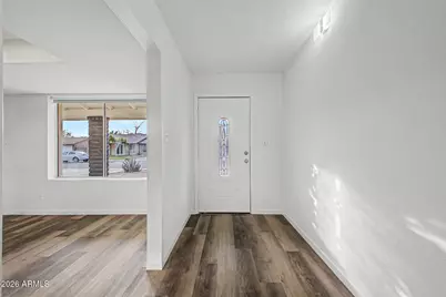 7809 W Monterey Way, Phoenix, AZ 85033 - Photo 7