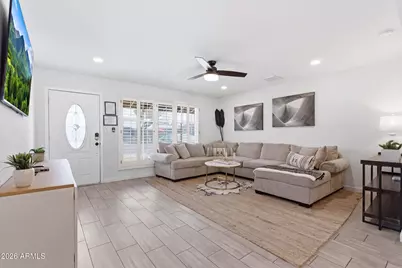 8330 E Monte Vista Road, Scottsdale, AZ 85257 - Photo 5