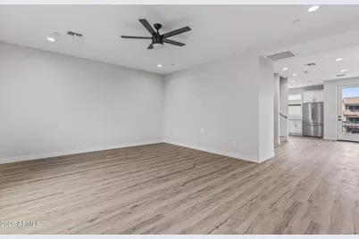 2601 E Clarendon Avenue #20, Phoenix, AZ 85016 - Photo 23
