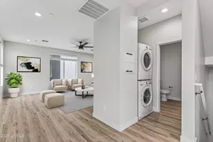 2601 E Clarendon Ave, Phoenix, AZ 85016 - Photo 17