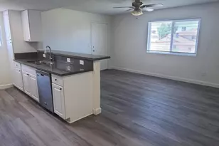 860 E Brown Rd, Mesa, AZ 85203 - Photo 13