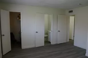 860 E Brown Rd, Mesa, AZ 85203 - Photo 3