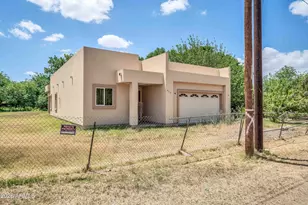 909 W Tamarisk St, Phoenix, AZ 85041 - Photo 3