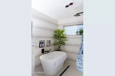 8629 W Maui Lane, Peoria, AZ 85381 - Photo 9