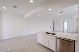 16554 W Questa Dr, Surprise, AZ 85387 - Photo 13
