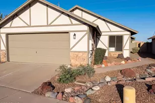 11820 N 66th Dr, Glendale, AZ 85304 - Photo 1