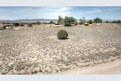 24660 N Rj Way #6, Paulden, AZ 86334 - Photo 3