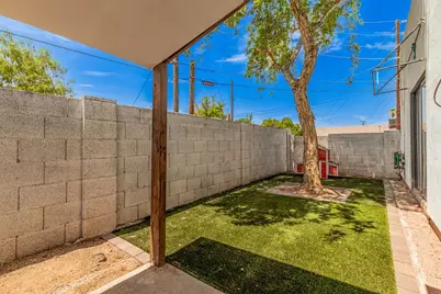 302 N Sycamore #16, Mesa, AZ 85201 - Photo 13