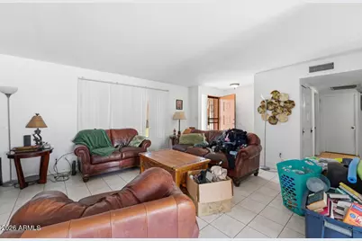 7825 N 49th Avenue, Glendale, AZ 85301 - Photo 11