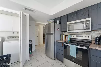 7825 N 49th Avenue, Glendale, AZ 85301 - Photo 5