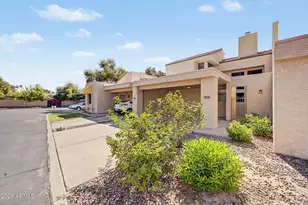 15447 N 1st Pl, Phoenix, AZ 85022 - Photo 3