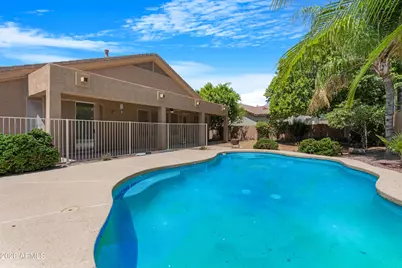 9820 E Nopal Avenue, Mesa, AZ 85209 - Photo 35
