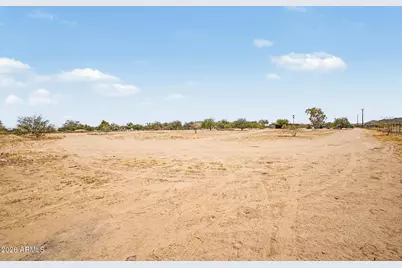 14080 N Palo Verde Drive, Maricopa, AZ 85138 - Photo 33