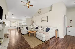 10008 W Kino Ln, Phoenix, AZ 85037 - Photo 5
