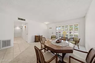 14630 N Lakeforest Dr, Sun City, AZ 85351 - Photo 9