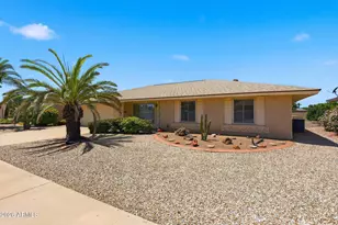 14630 N Lakeforest Dr, Sun City, AZ 85351 - Photo 7