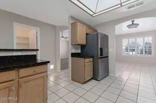 10773 W Tonopah Dr, Peoria, AZ 85373 - Photo 7
