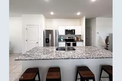 10941 N 165th Avenue, Surprise, AZ 85388 - Photo 7