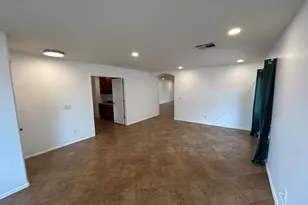 3126 W Zachary Dr, Phoenix, AZ 85027 - Photo 9