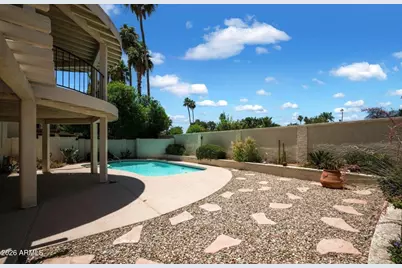 8434 E San Bernardo Drive, Scottsdale, AZ 85258 - Photo 21