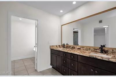 8434 E San Bernardo Drive, Scottsdale, AZ 85258 - Photo 15