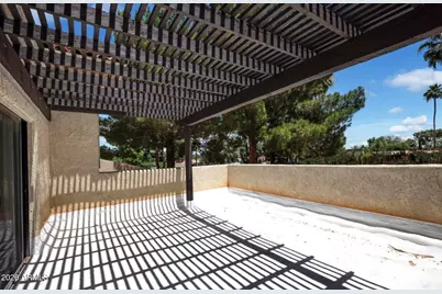 8434 E San Bernardo Drive, Scottsdale, AZ 85258 - Photo 25