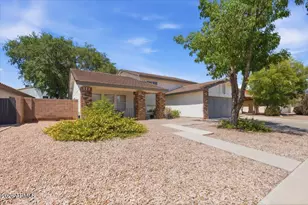 2740 W Kent Dr, Chandler, AZ 85224 - Photo 9