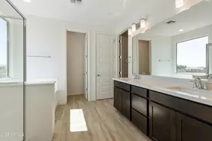 15675 W Mercer Ln, Surprise, AZ 85379 - Photo 31