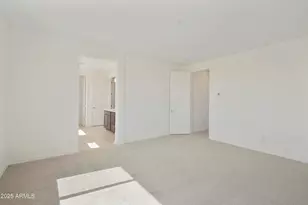 15675 W Mercer Ln, Surprise, AZ 85379 - Photo 29