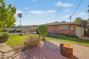 8453 E Rancho Vista Dr, Scottsdale, AZ 85251 - Photo 27