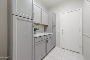 16202 W Tapatio Dr, Surprise, AZ 85374 - Photo 31