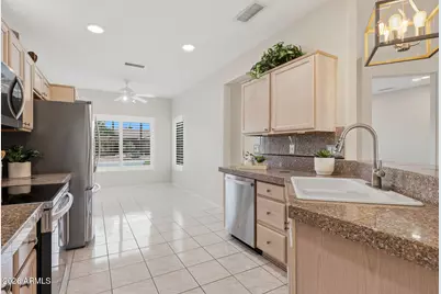 16202 W Tapatio Drive, Surprise, AZ 85374 - Photo 15