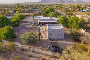 1723 E Dolores Rd, Phoenix, AZ 85086 - Photo 73