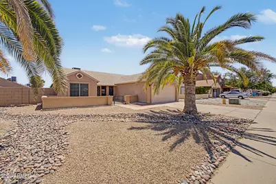 4407 W Yorkshire Drive, Glendale, AZ 85308 - Photo 5