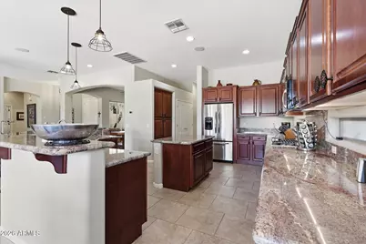 6781 S Rachael Way, Gilbert, AZ 85298 - Photo 17