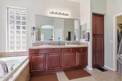 6781 S Rachael Way, Gilbert, AZ 85298 - Photo 33