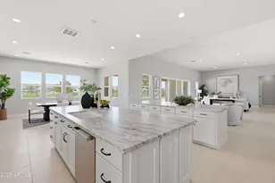 11103 N Julian St, Surprise, AZ 85388 - Photo 15