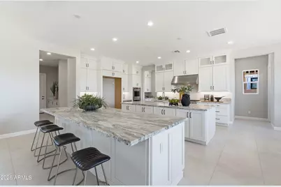 11103 N Julian Street, Surprise, AZ 85388 - Photo 13