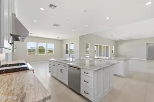 11103 N Julian St, Surprise, AZ 85388 - Photo 7