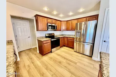 1418 S Portland Avenue, Gilbert, AZ 85296 - Photo 11