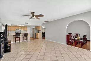 5834 W Mescal St, Glendale, AZ 85304 - Photo 13