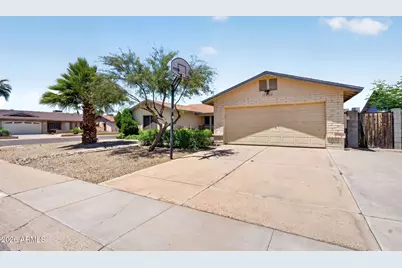 5834 W Mescal Street, Glendale, AZ 85304 - Photo 3