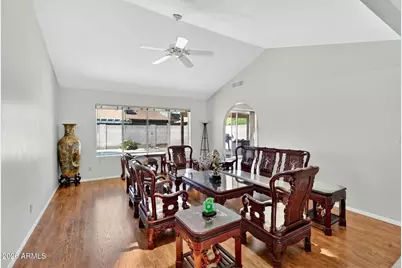 5834 W Mescal Street, Glendale, AZ 85304 - Photo 11