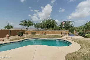 8230 N 180th Dr, Waddell, AZ 85355 - Photo 23