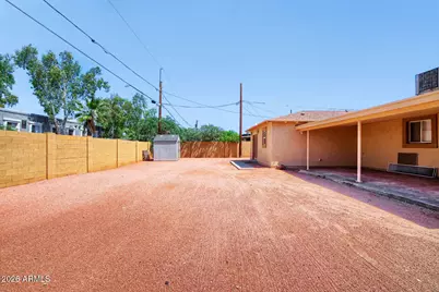 13408 N 33rd Avenue, Phoenix, AZ 85029 - Photo 29