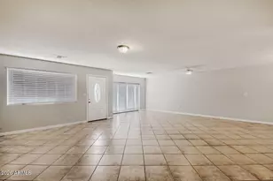 13408 N 33rd Ave, Phoenix, AZ 85029 - Photo 7