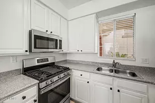 2992 N Miller Rd, Scottsdale, AZ 85251 - Photo 3