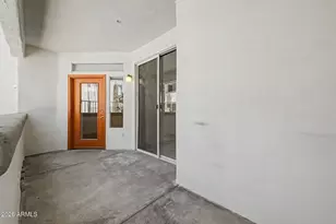 2992 N Miller Rd, Scottsdale, AZ 85251 - Photo 23